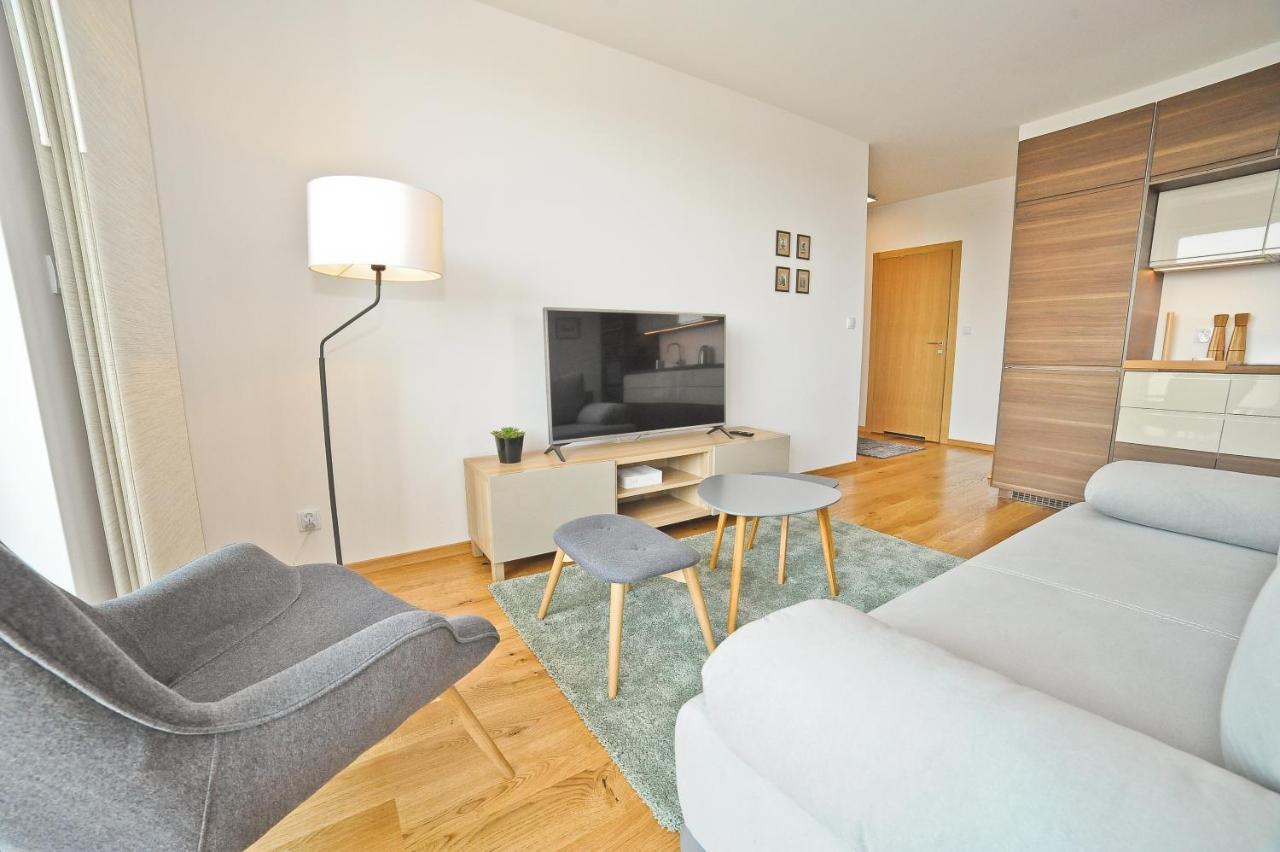 Grand Apartments - Three Bedrooms With Panorama Of The Old Town グダニスク エクステリア 写真
