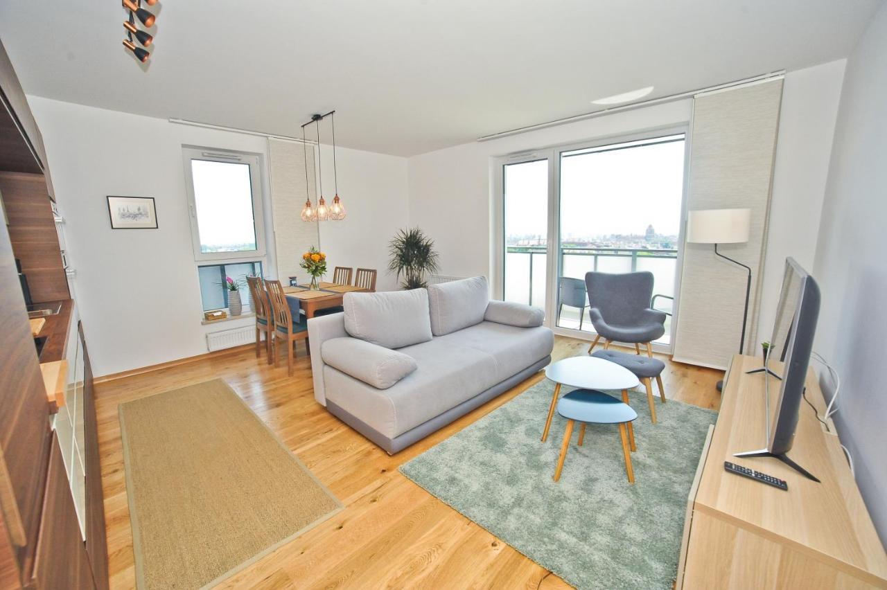 Grand Apartments - Three Bedrooms With Panorama Of The Old Town グダニスク エクステリア 写真
