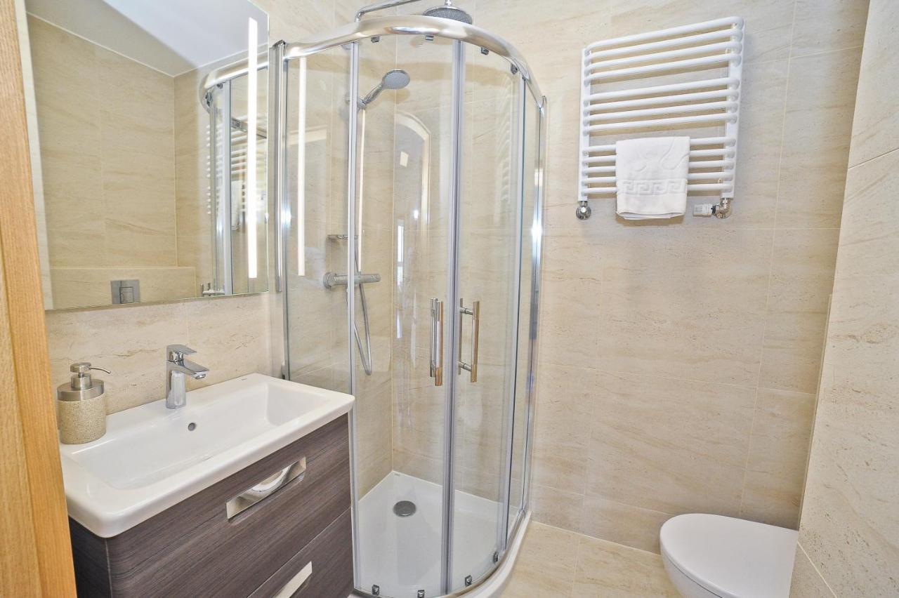 Grand Apartments - Three Bedrooms With Panorama Of The Old Town グダニスク エクステリア 写真