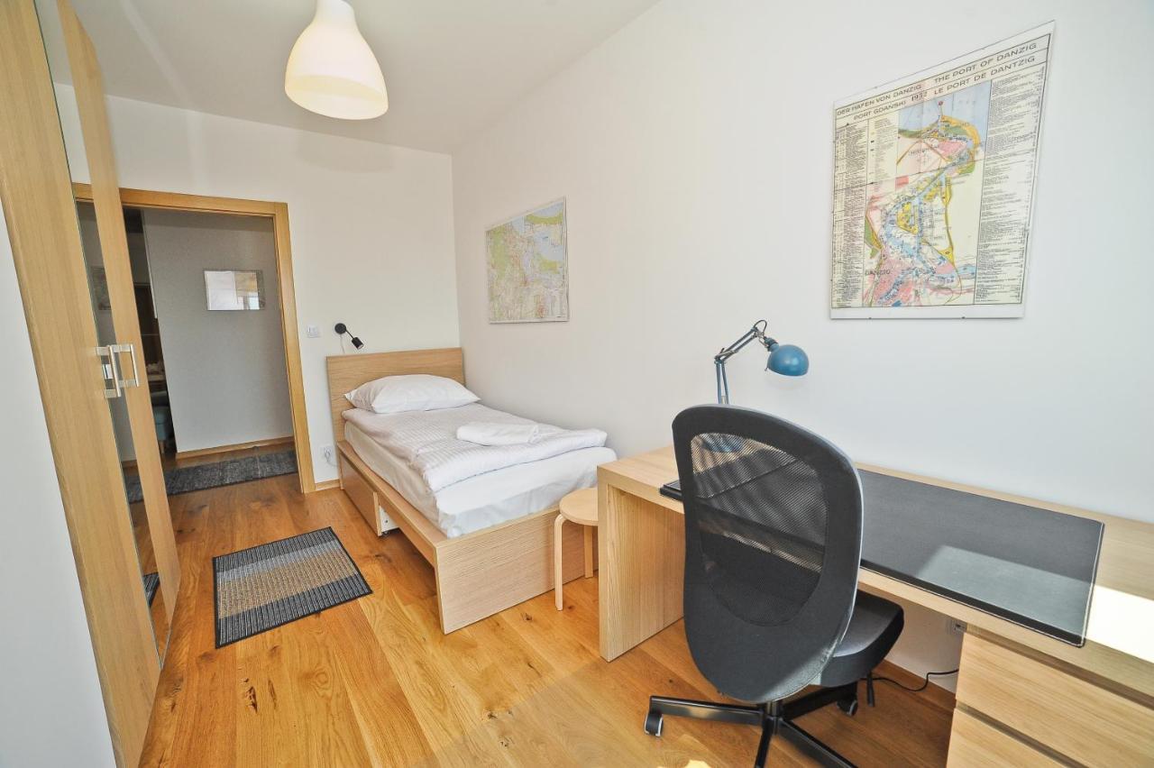 Grand Apartments - Three Bedrooms With Panorama Of The Old Town グダニスク エクステリア 写真