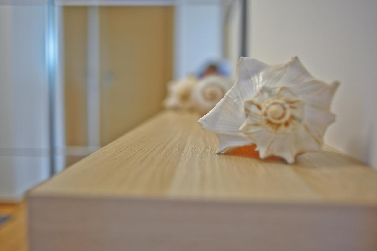 Grand Apartments - Three Bedrooms With Panorama Of The Old Town グダニスク エクステリア 写真