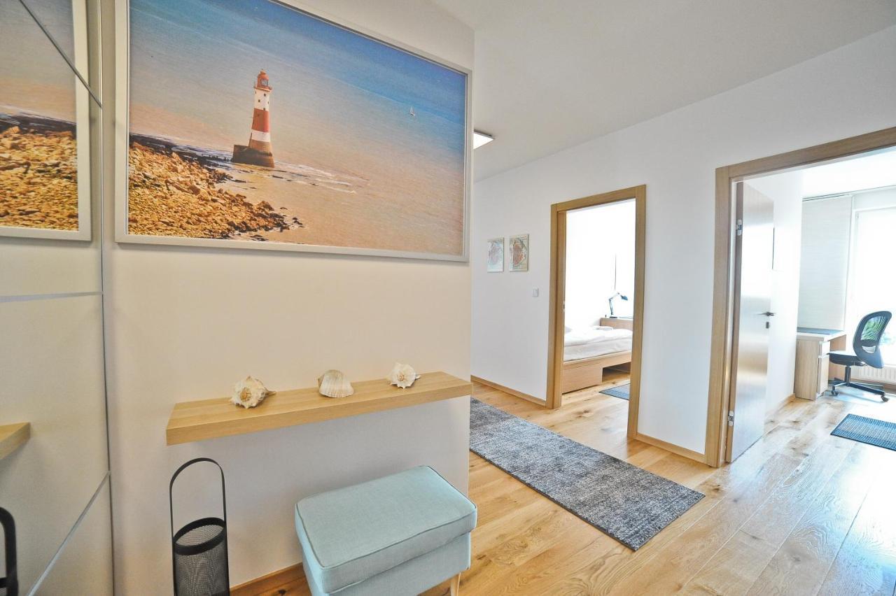 Grand Apartments - Three Bedrooms With Panorama Of The Old Town グダニスク エクステリア 写真