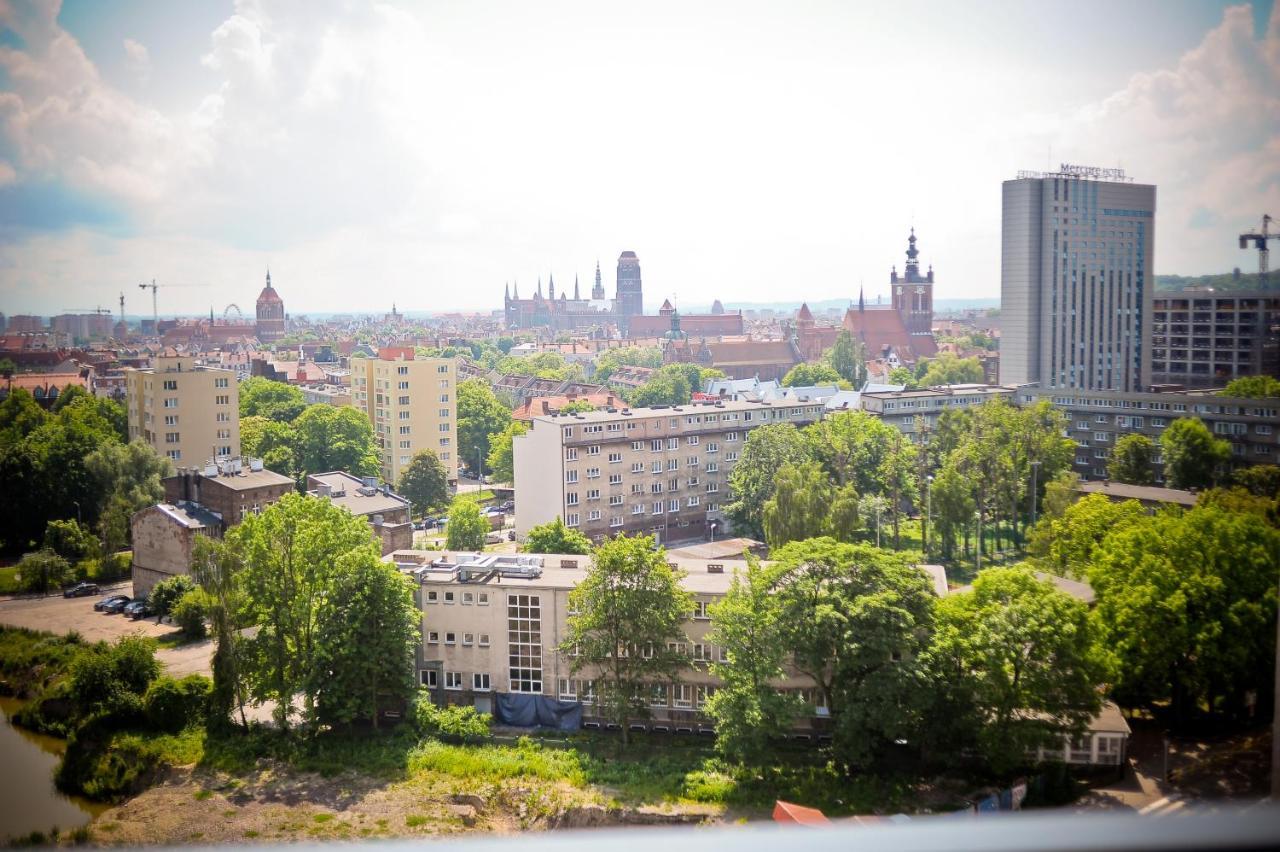 Grand Apartments - Three Bedrooms With Panorama Of The Old Town グダニスク エクステリア 写真